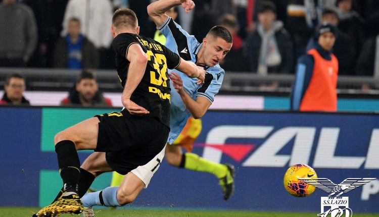 لاتســيو يحـــسم قــمة الأولمبيكو